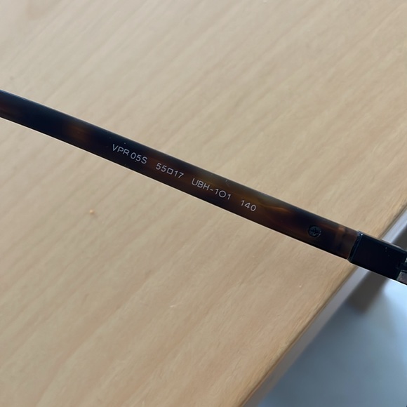 Prada glasses with case - Picture 4 of 4